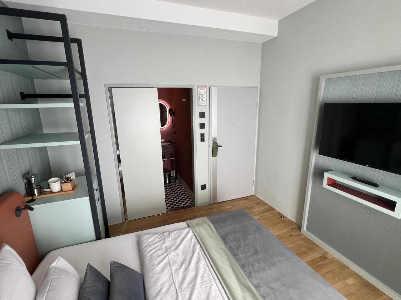 Lint Hotel Koeln Екстер'єр фото