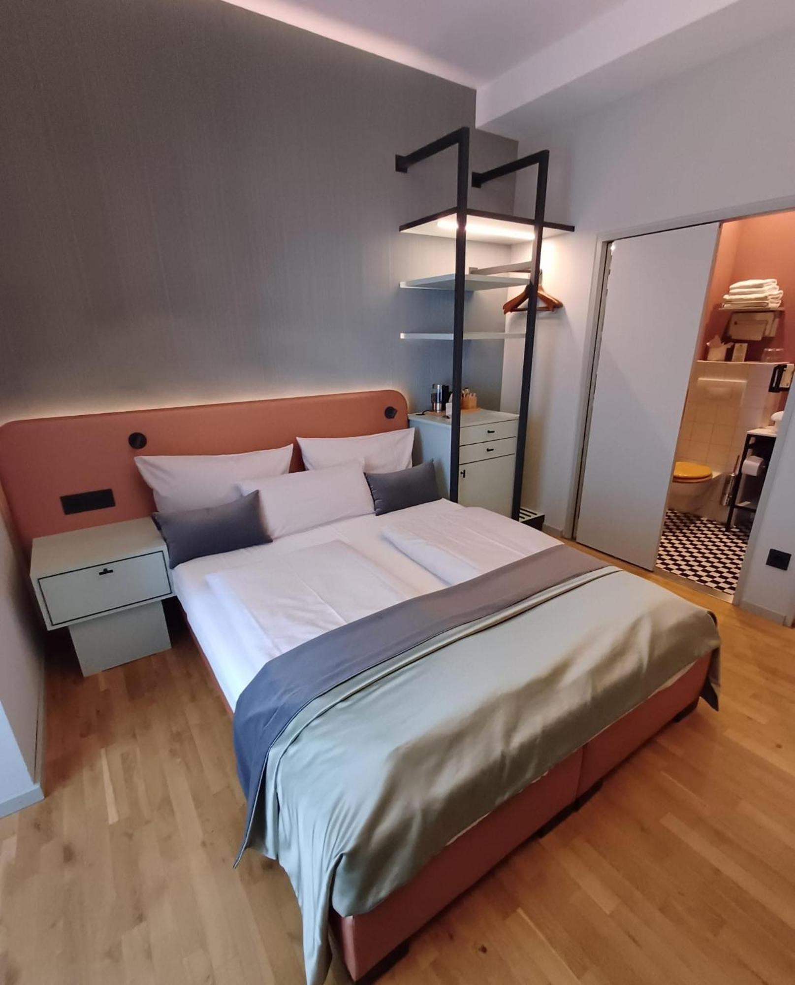 Lint Hotel Koeln Екстер'єр фото