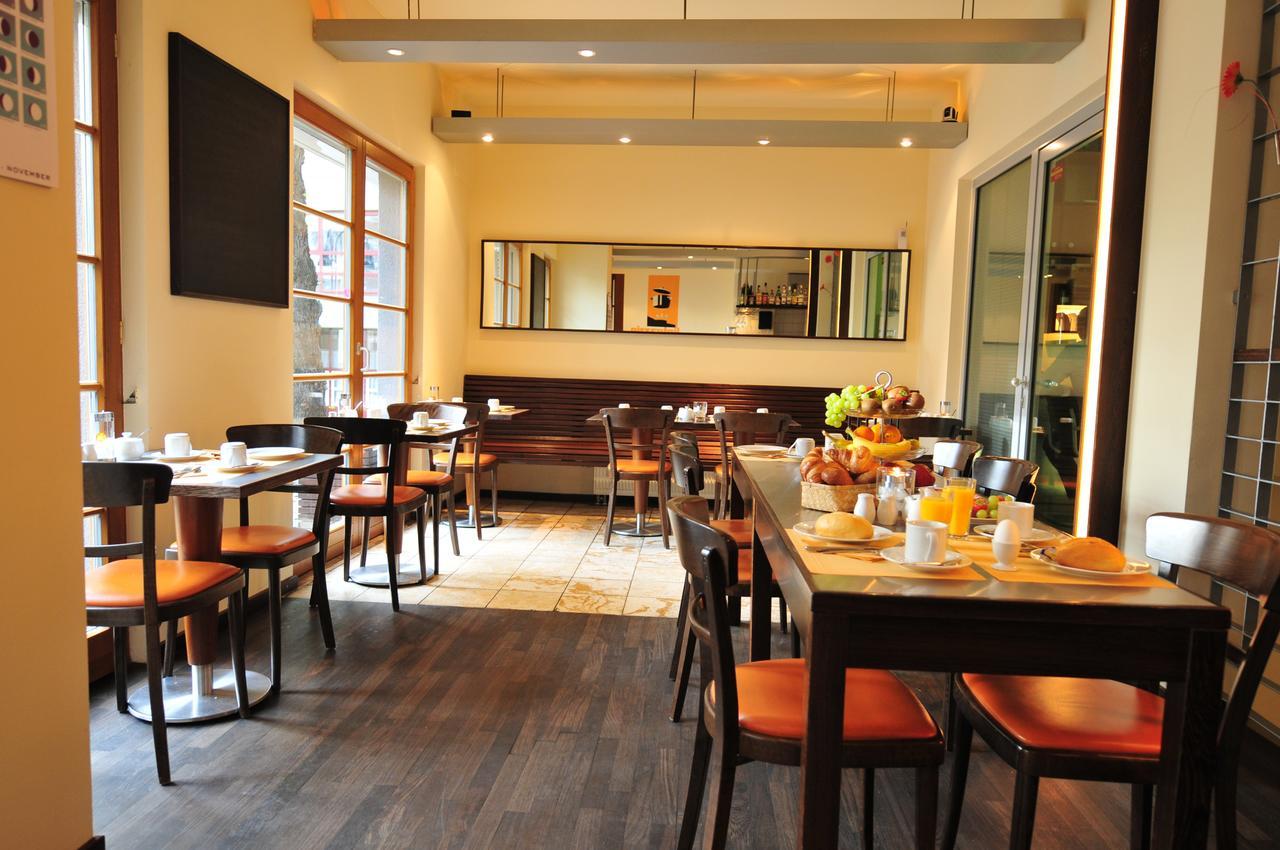 Lint Hotel Koeln Екстер'єр фото
